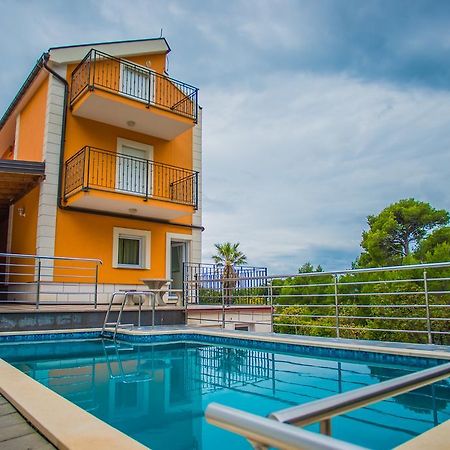 Apartments Nina Проманья Экстерьер фото