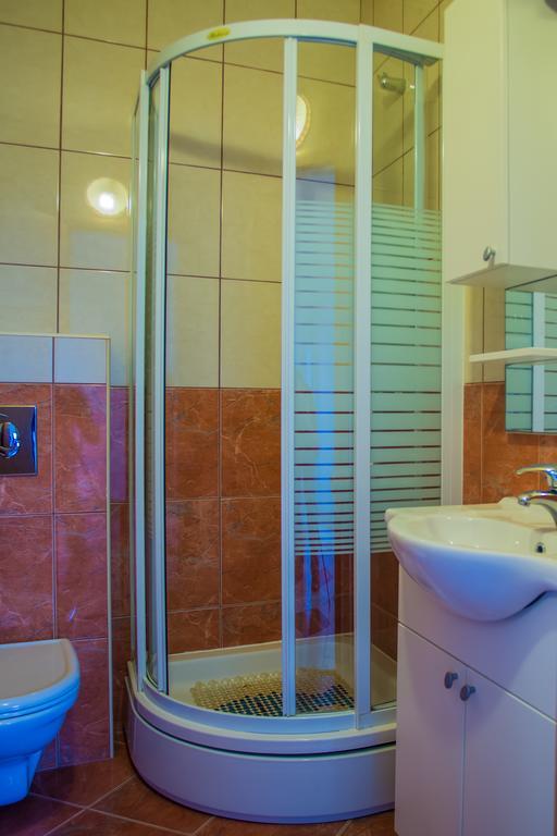 Apartments Nina Проманья Экстерьер фото